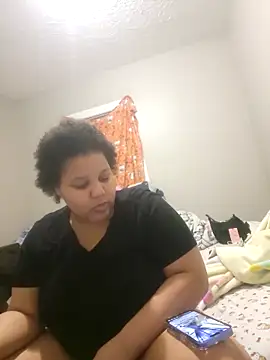 chocolate bella online show from 04/05/26, 01:56