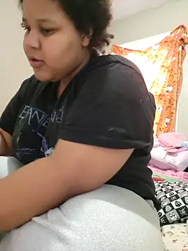 chocolate bella online show from 03/13/26, 04:45