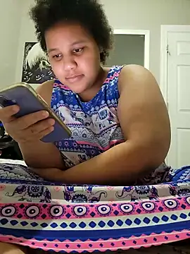 chocolate bella online show from 01/06/26, 05:33