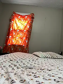 chocolate bella online show from 10/18/25, 03:58
