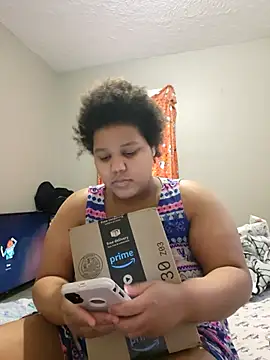 chocolate bella online show from 01/07/26, 03:39