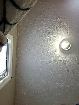 chocolate bella online show from 12/14/25, 04:34