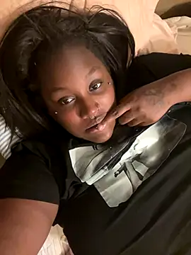 Cocomamii1 online show from 11/22/25, 04:55