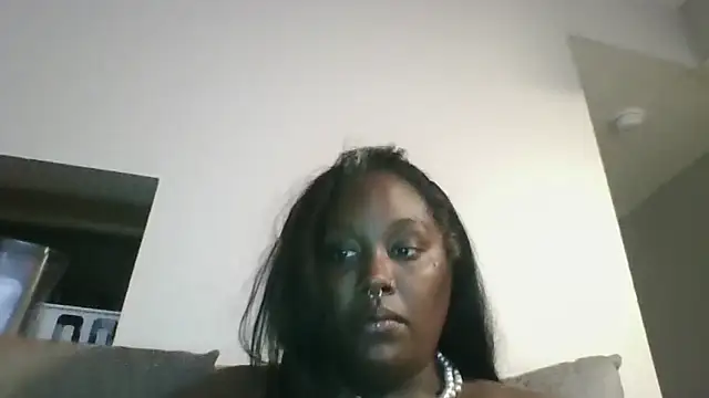 Cocomamii1 online show from 09/19/25, 02:59