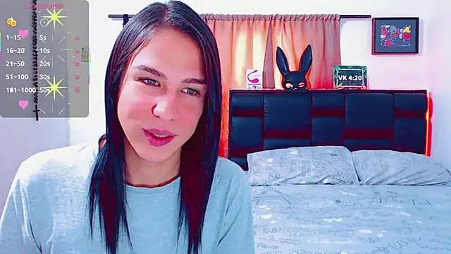 Snapshot of Azley_sweet chatting on 03/05/25, 02:45 Azley sweet online show from 03/05/25, 02:45