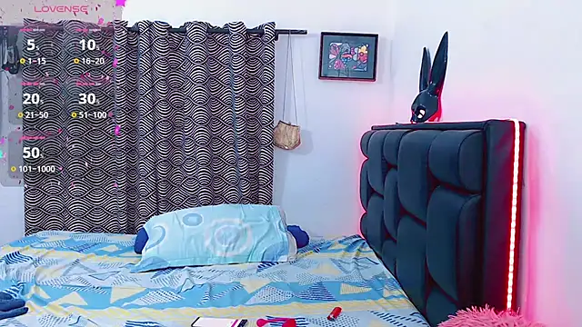 Azley sweet online show from 04/01/26, 12:02