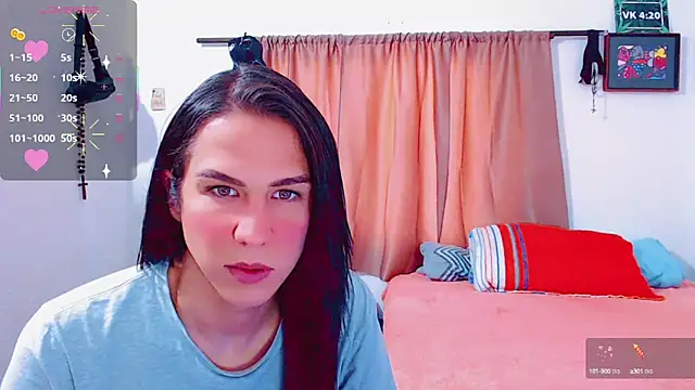 Snapshot of Azley_sweet chatting on 02/14/25, 05:14 Azley sweet online show from 02/14/25, 05:14