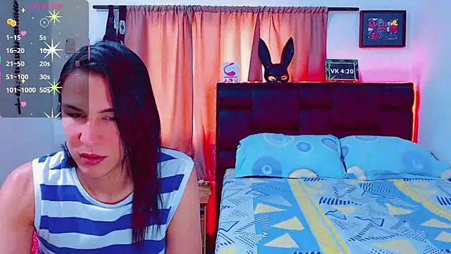 Snapshot of Azley_sweet chatting on 03/17/25, 02:12 Azley sweet online show from 03/17/25, 02:12