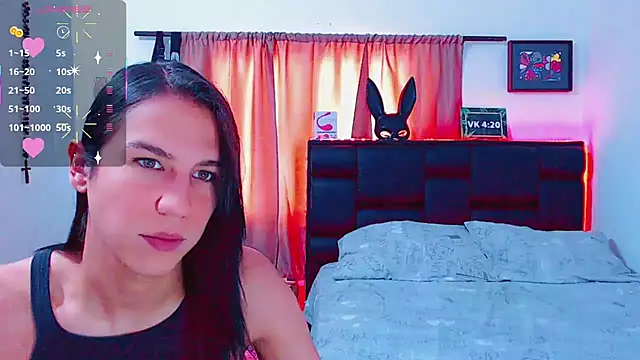 Snapshot of Azley_sweet chatting on 03/13/25, 01:18 Azley sweet online show from 03/13/25, 01:18
