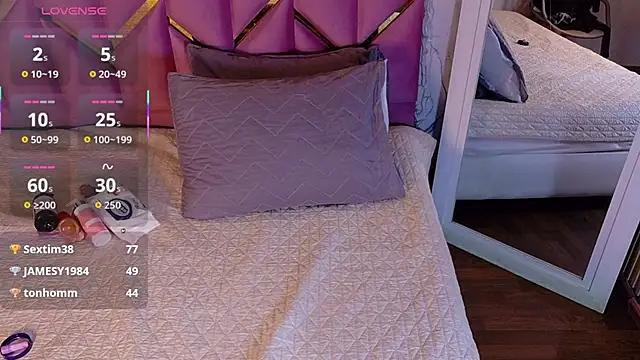 curvybrunnett online show from 11/11/25, 02:50