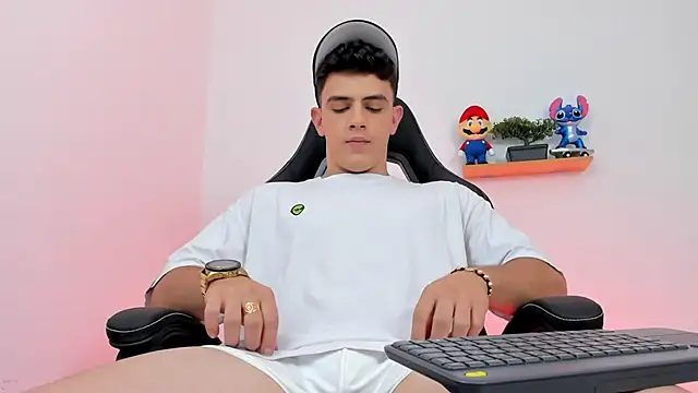 Mikecooper online show from 03/05/26, 02:19