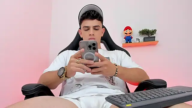 Mikecooper online show from 02/17/26, 03:48