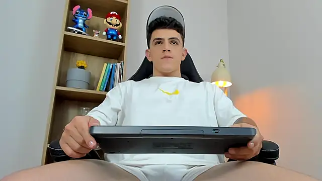 Mikecooper online show from 03/17/26, 11:30