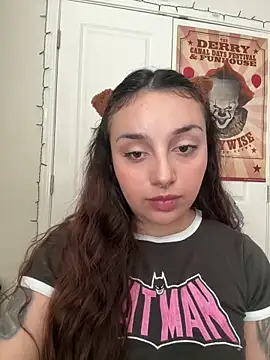 CharmingMaddie online show from 03/21/26, 04:11