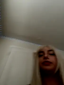 Snapshot of CharmingMaddie chatting on 09/09/25, 03:54 CharmingMaddie online show from 09/09/25, 03:54