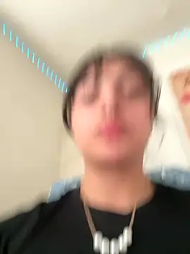 Snapshot of CharmingMaddie chatting on 11/16/25, 02:00 CharmingMaddie online show from 11/16/25, 02:00