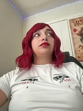 Snapshot of CharmingMaddie chatting on 11/05/25, 03:59 CharmingMaddie online show from 11/05/25, 03:59