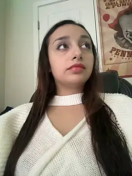 Snapshot of CharmingMaddie chatting on 11/02/25, 08:36 CharmingMaddie online show from 11/02/25, 08:36