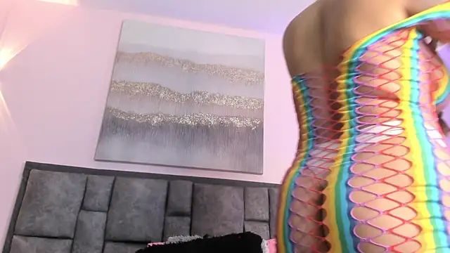 CrisstalStwart online show from 11/28/25, 09:37