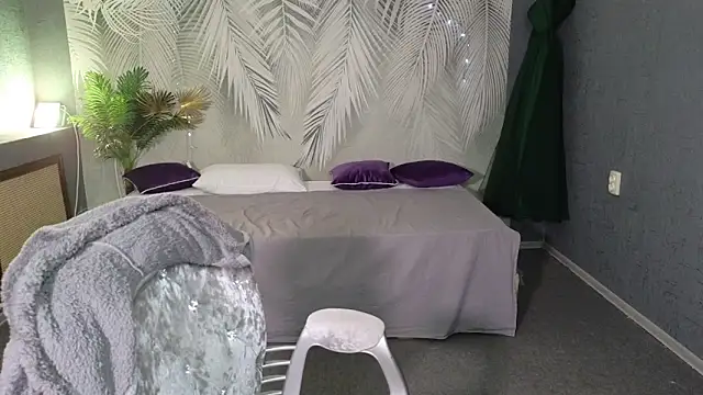 Sabina Ros online show from 10/30/25, 07:17