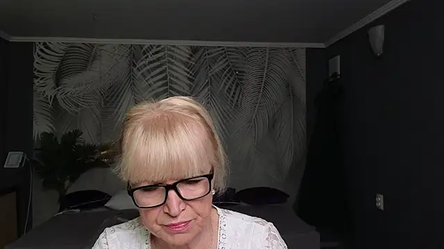 Sabina Ros online show from 10/27/25, 07:20