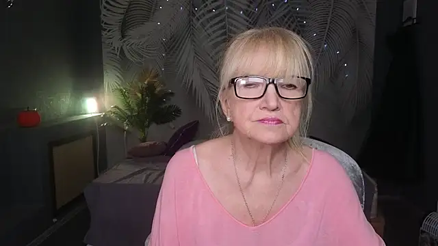 Sabina Ros online show from 03/06/26, 07:14