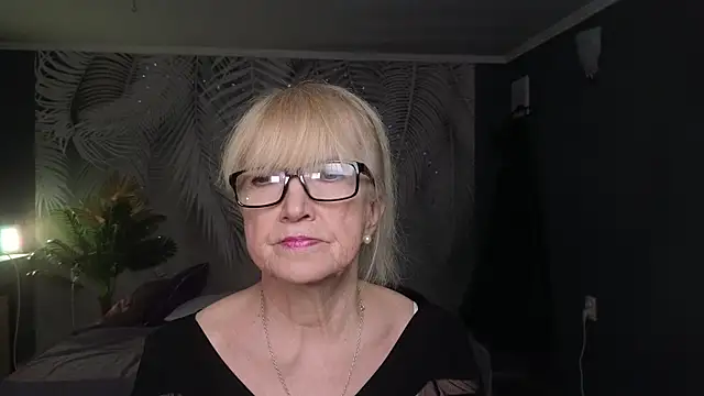 Sabina Ros online show from 03/05/26, 07:27