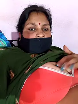 Love-pari077 online show from 12/01/25, 08:37