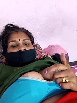 Love-pari077 online show from 12/21/25, 02:52