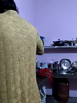 Love-pari077 online show from 11/14/25, 12:58