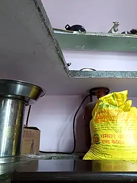 Love-pari077 online show from 02/21/26, 02:46