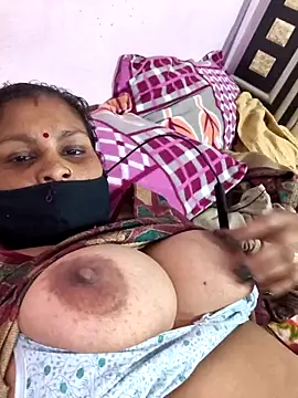 Love-pari077 online show from 02/01/26, 02:59