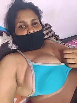 Love-pari077 online show from 11/30/25, 03:46