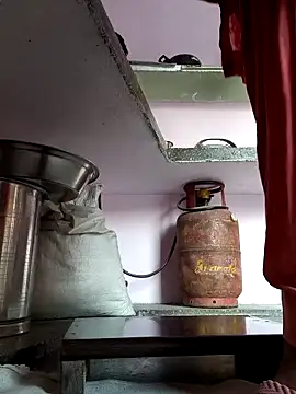 Love-pari077 online show from 11/17/25, 02:37