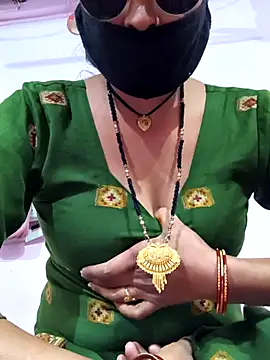 Love-pari077 online show from 12/14/25, 08:09