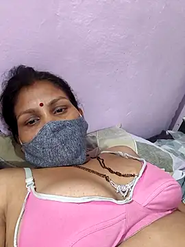 Love-pari077 online show from 10/18/25, 02:30