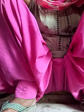 Love-pari077 online show from 11/06/25, 01:31