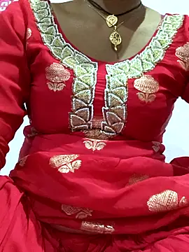 Love-pari077 online show from 04/05/26, 08:21