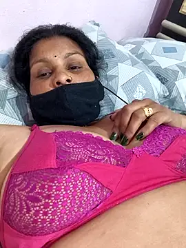 Love-pari077 online show from 03/03/26, 03:41