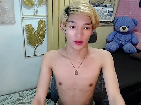 fuckerfriendsxx online show from 05/24/26, 04:07