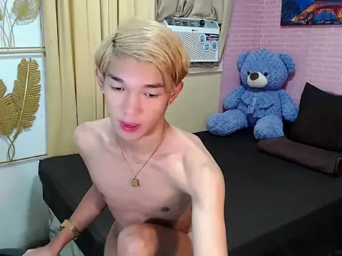 fuckerfriendsxx online show from 04/26/26, 10:56