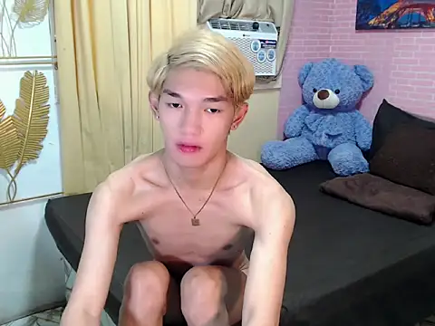 fuckerfriendsxx online show from 04/23/26, 06:53