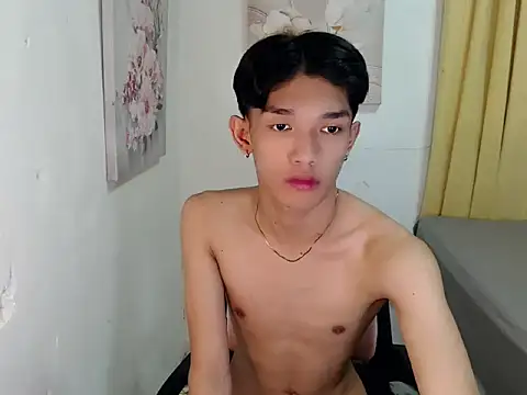 fuckerfriendsxx online show from 10/24/25, 07:35