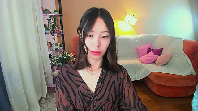 Snapshot of SoulHarmoonyy chatting on 09/14/25, 04:13 SoulHarmoonyy online show from 09/14/25, 04:13