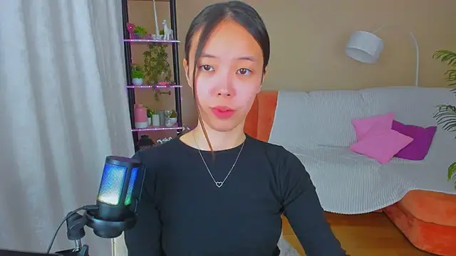 Snapshot of SoulHarmoonyy chatting on 09/29/25, 01:50 SoulHarmoonyy online show from 09/29/25, 01:50