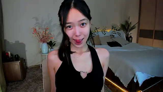 Snapshot of SoulHarmoonyy chatting on 11/14/25, 07:17 SoulHarmoonyy online show from 11/14/25, 07:17