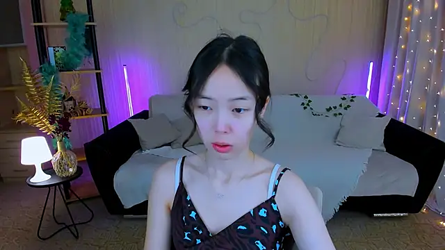 Snapshot of SoulHarmoonyy chatting on 01/17/26, 04:27 SoulHarmoonyy online show from 01/17/26, 04:27