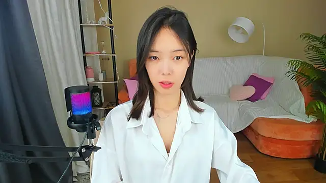 Snapshot of SoulHarmoonyy chatting on 11/05/25, 01:25 SoulHarmoonyy online show from 11/05/25, 01:25