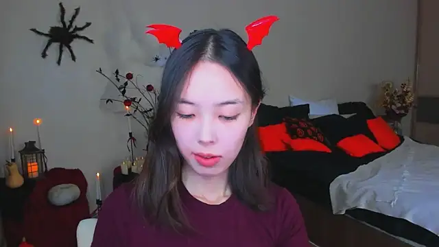 Snapshot of SoulHarmoonyy chatting on 10/30/25, 07:44 SoulHarmoonyy online show from 10/30/25, 07:44