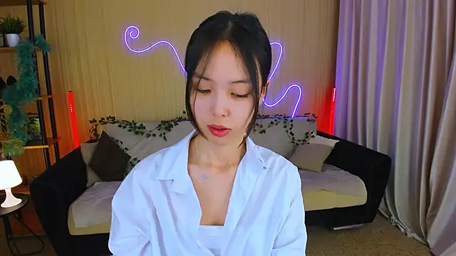 Snapshot of SoulHarmoonyy chatting on 11/07/25, 01:15 SoulHarmoonyy online show from 11/07/25, 01:15